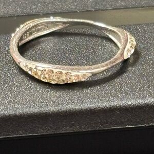 Tocara Brooklyn ring